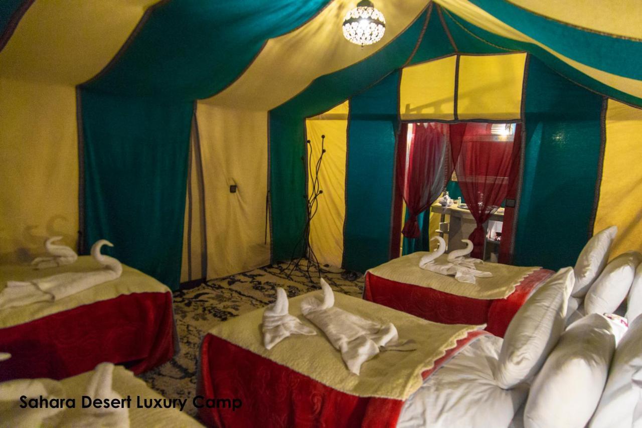Luxury tent Sahara Desert Luxury Camp *